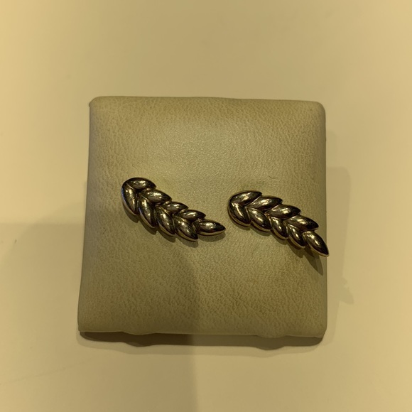 Pandora earrings - Picture 3 of 3